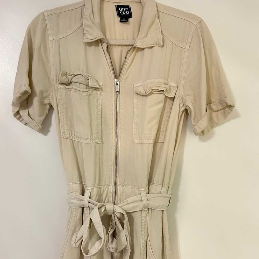 urban outfitters utilitarian cream jumpsuit with … - image 3