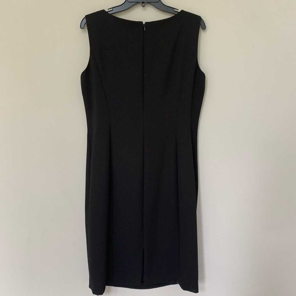 Tahari ASL sleeveless sheath midi dress black cre… - image 2