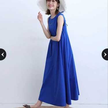 Blue Apuweiser-riche Sleeveless Long Dress