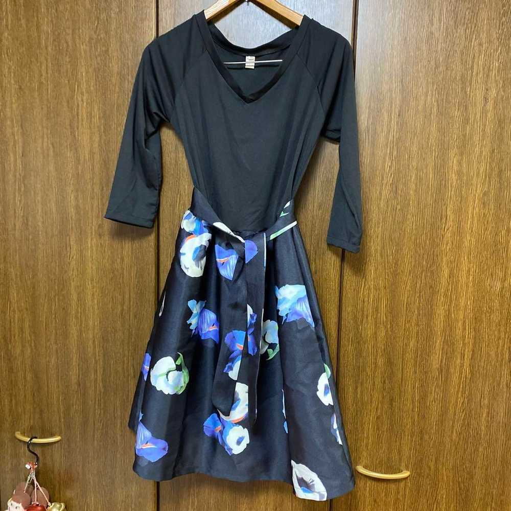 Floral print dress with waist ribbon M - image 1