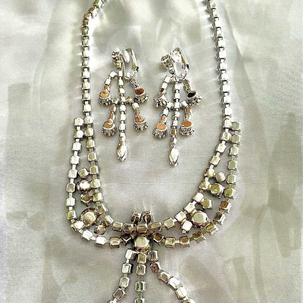 Vintage Classic Rhinestone Necklace and Earrings - image 4