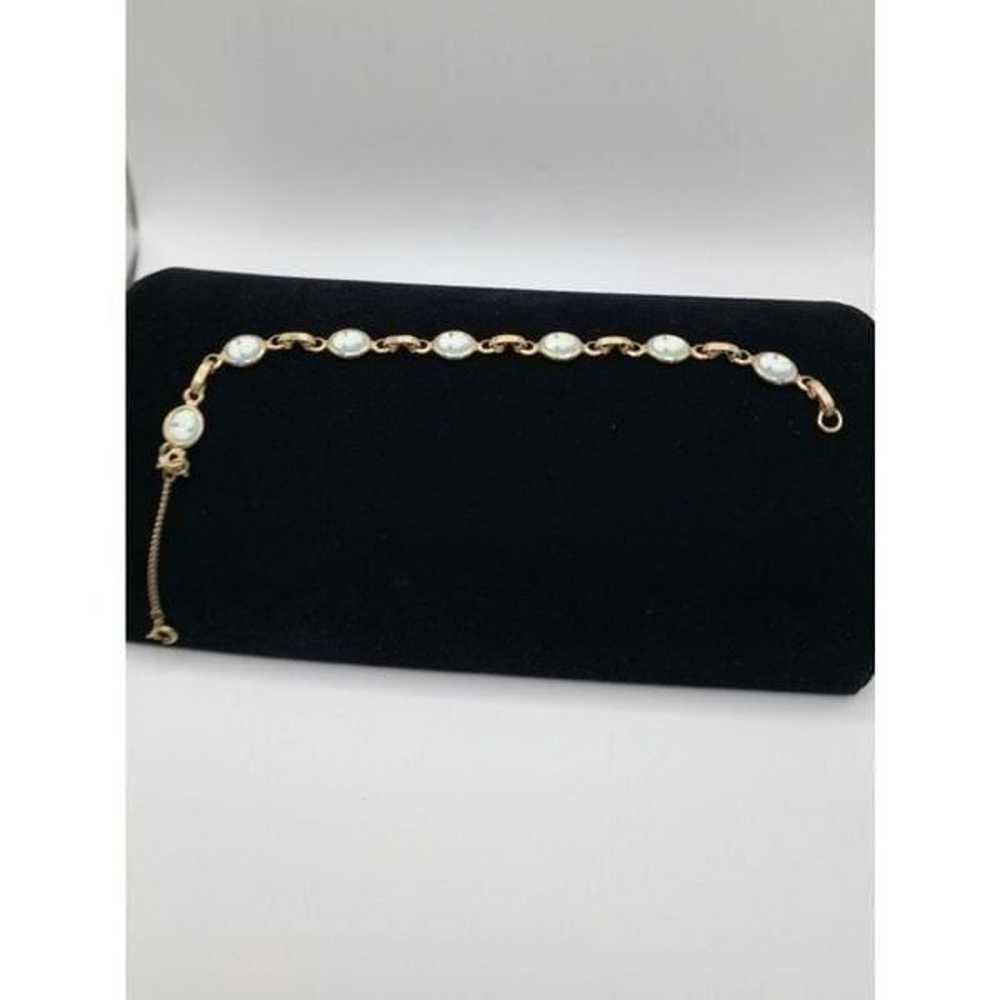 Vintage gold cameo bracelet - image 3