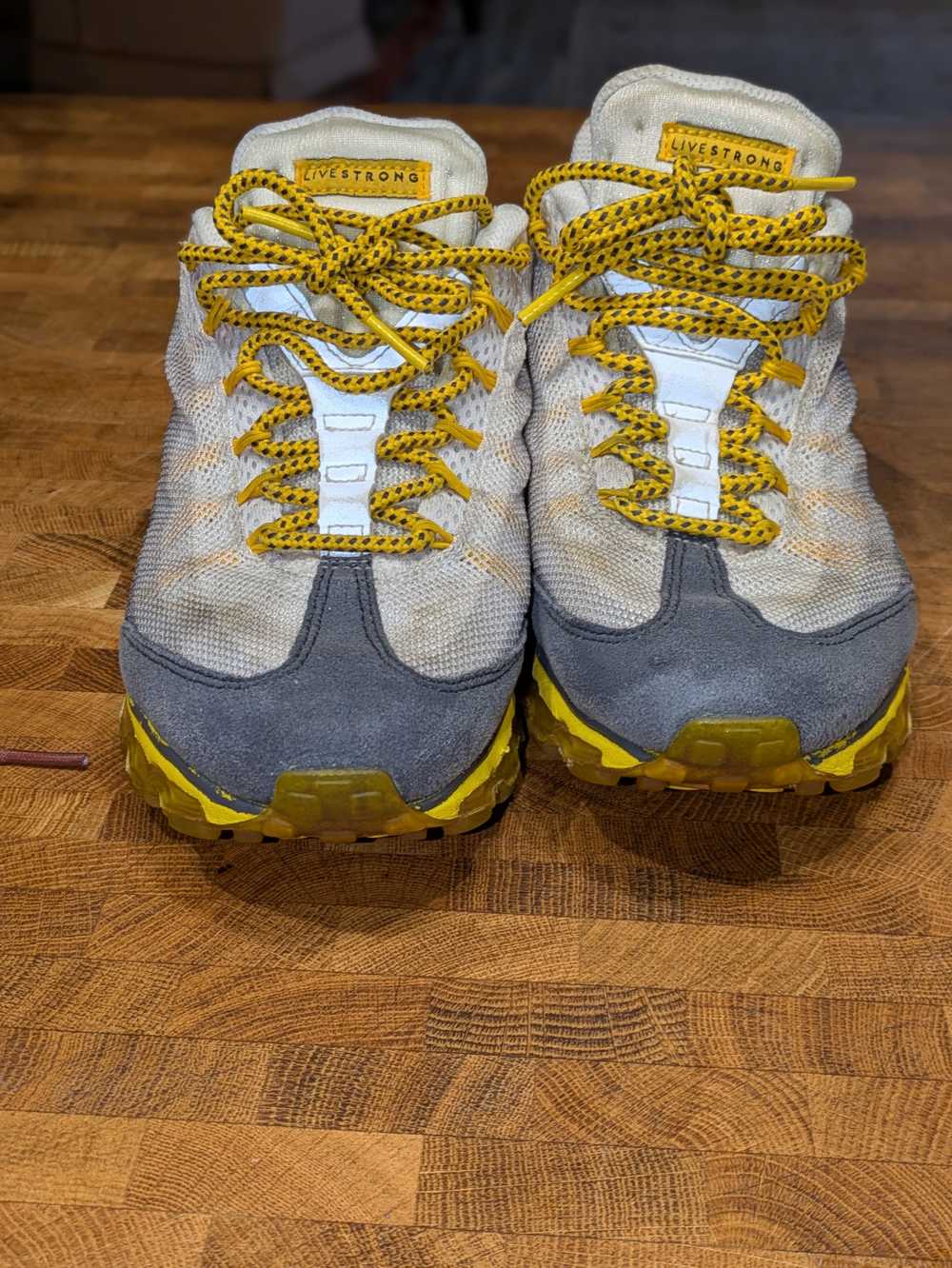 Nike Nike Air Max 95 Livestrong - image 2