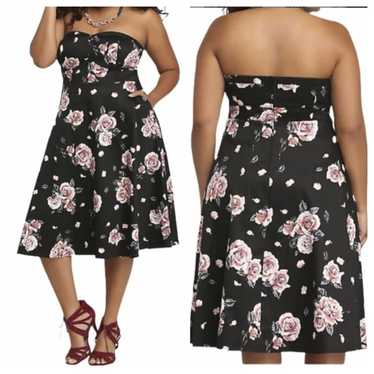 Torrid Women's Floral Strapless Dress Black Pink S