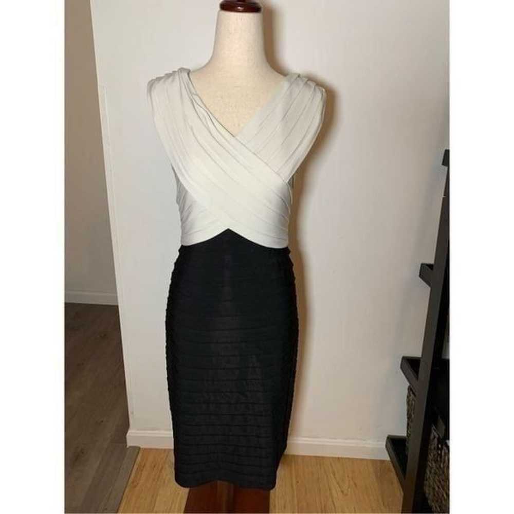 Adrianne papell black and white dress size 6 - image 1