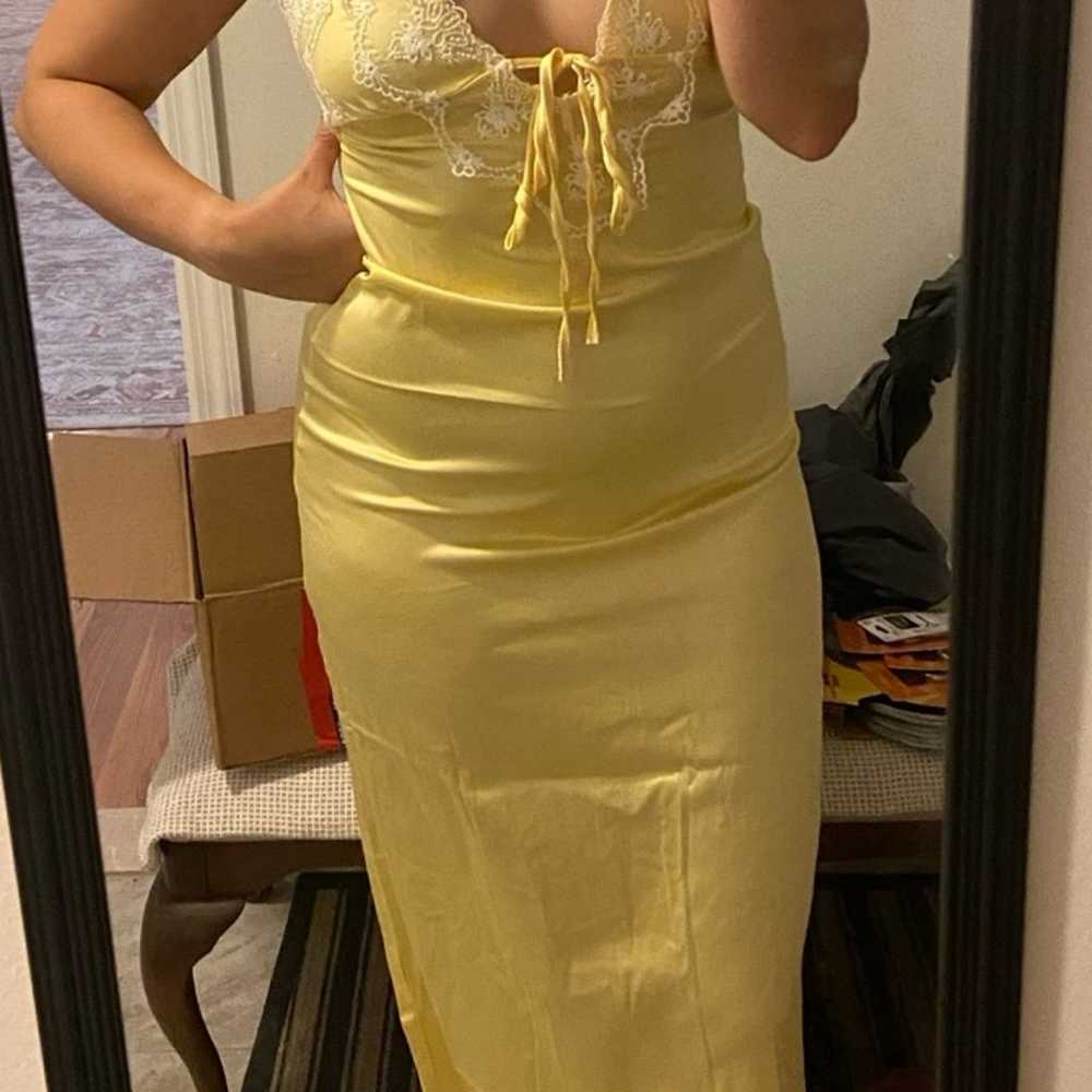 Yellow Dress with Lace - image 6