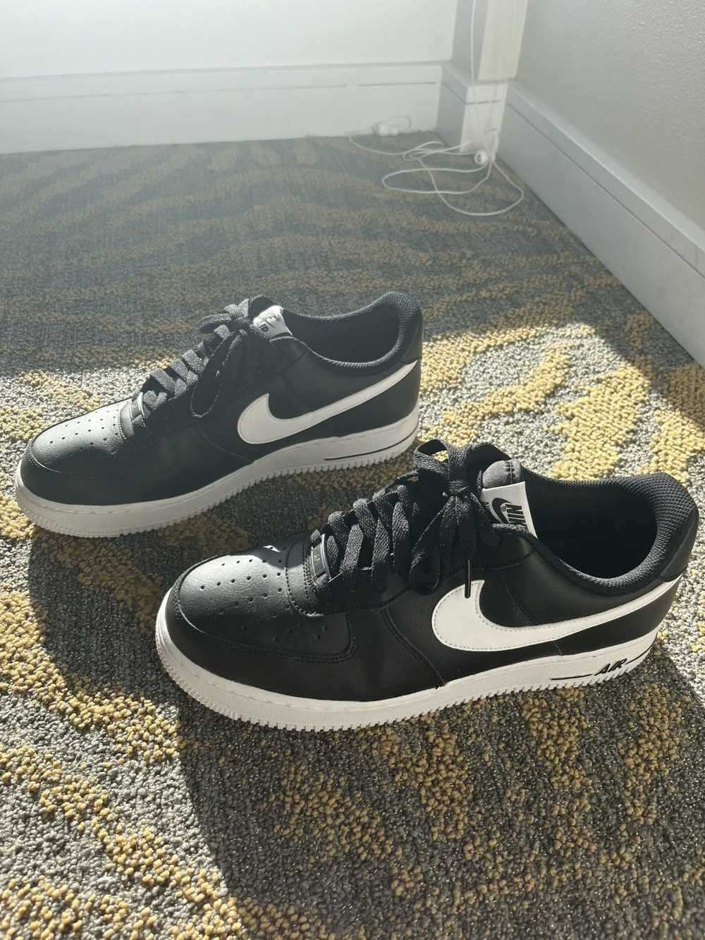 Nike Black and white 07 Air Force ones/ size 10 - image 4