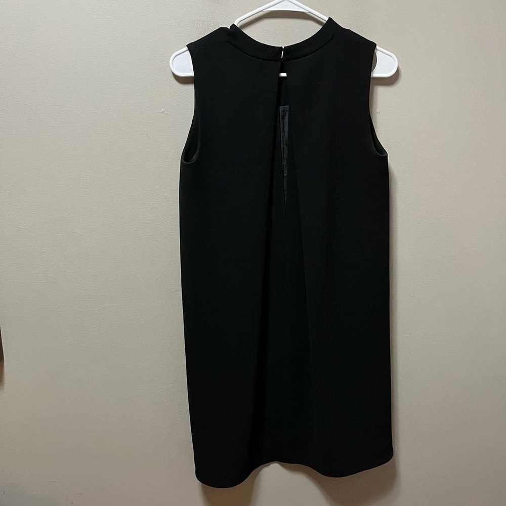 Vince Sleeveless Shift Dress in Black size 4 - image 3