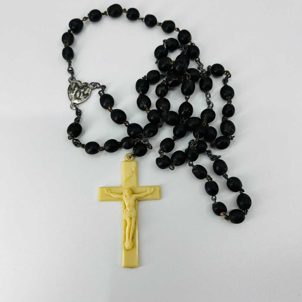 Vintage Black Wood Bead Rosary Cream Celluloid Co… - image 1