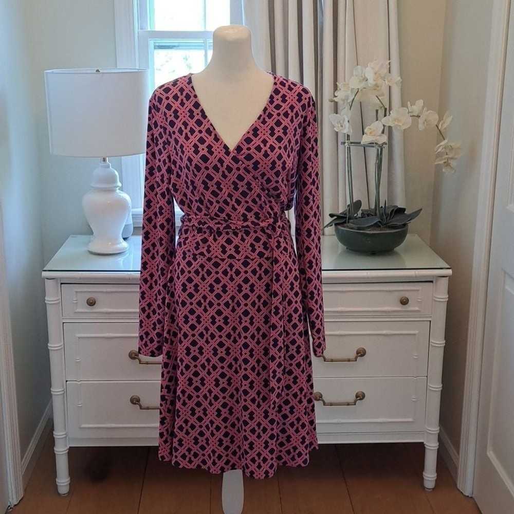 Vineyard Vines Womens Pink/Navy Print V Neck Wrap… - image 1