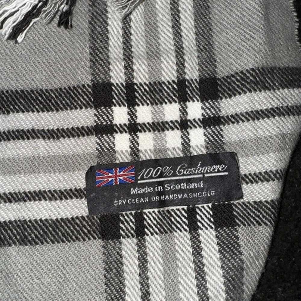 Vintage Scarf  Grey Black White Plaid 100% Cashme… - image 3