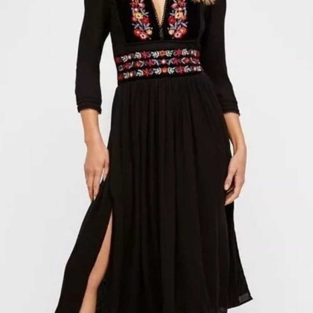 Authentic Free People Dress Small Embroidered Flo… - image 1