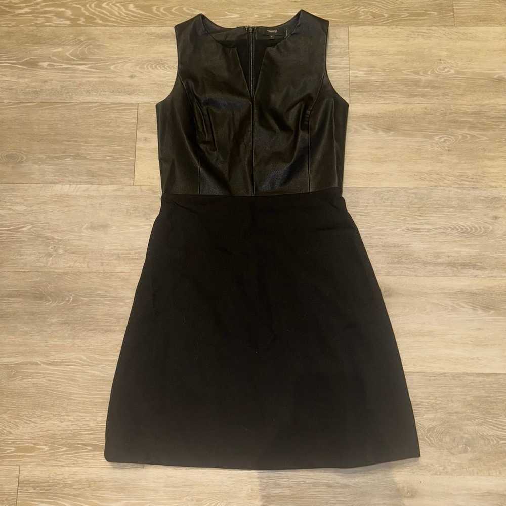 Theory Sleeveless A Line V Neck Dress - image 1