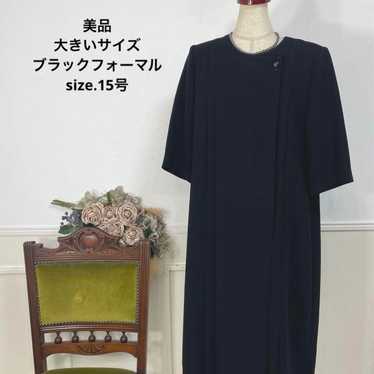 Excellent condition, plus size, black formal mour… - image 1