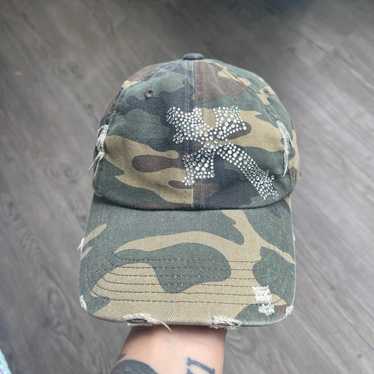 Vintage Y2K women’s distressed rhinestone camo cro