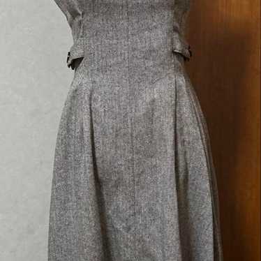 Gray Herringbone Sleeveless Dress - image 1