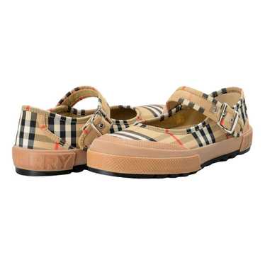 Burberry Cloth flats