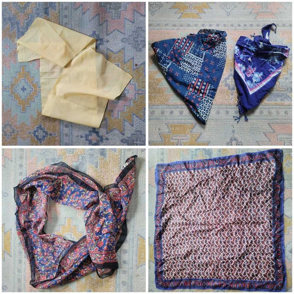 Vintage 40s-70s Scarf/Kerchief Lot of 15 Includes… - image 7