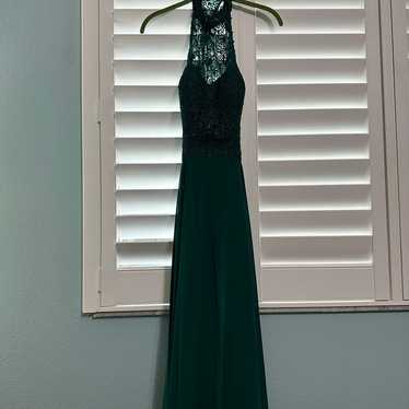 Emerald green prom dress