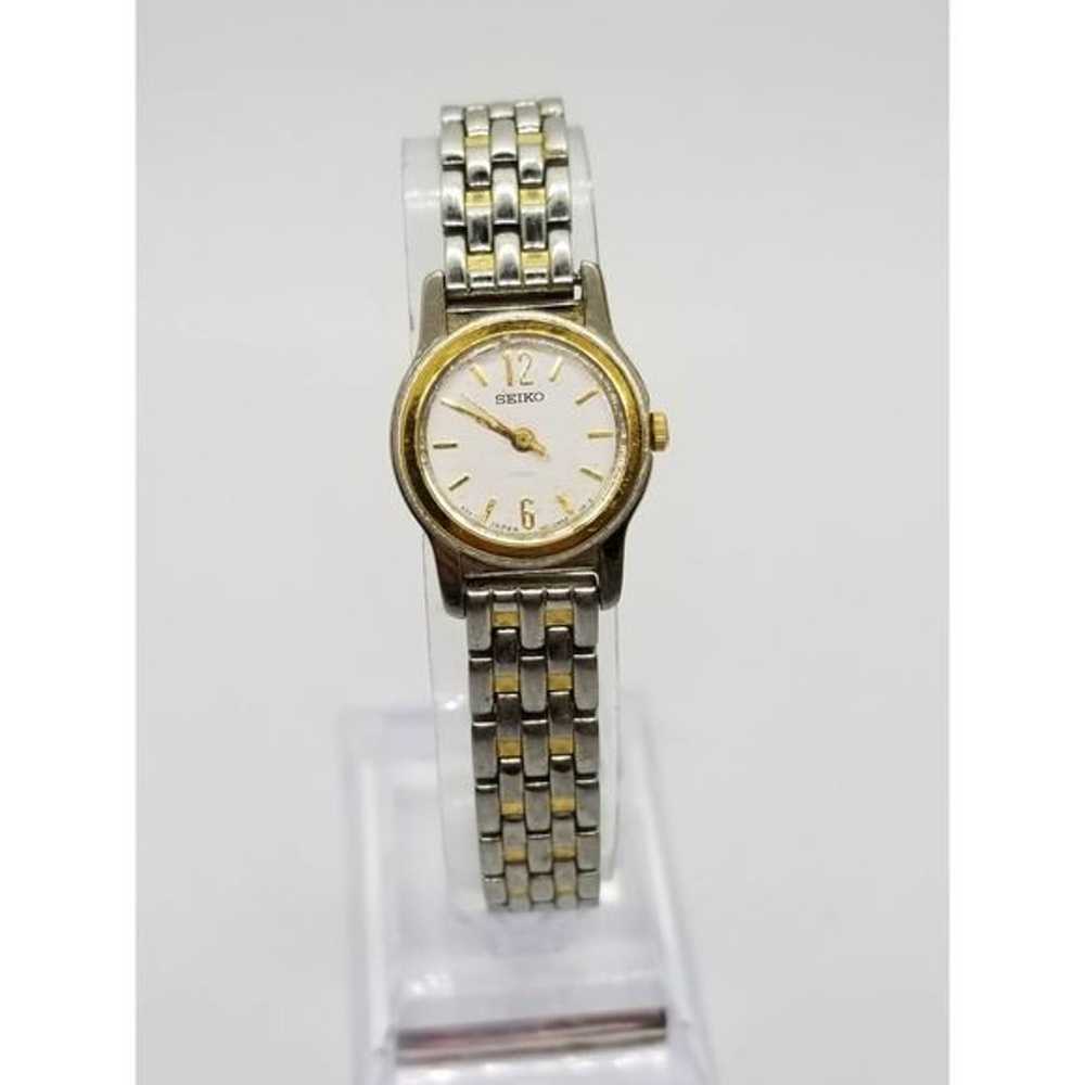 Vintage Seiko Women's Watch 20mm 1n01-0gd0 - image 8