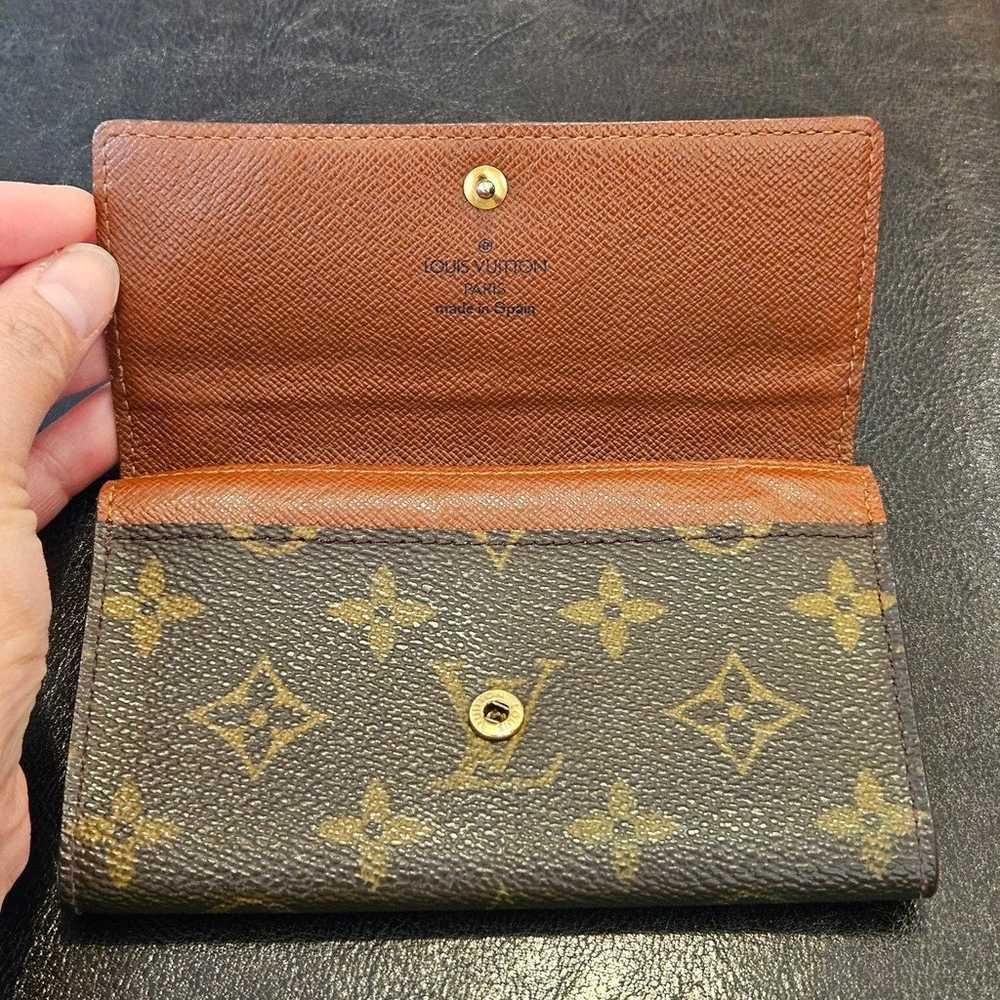 Authentic LV Vintage Wallet - image 10