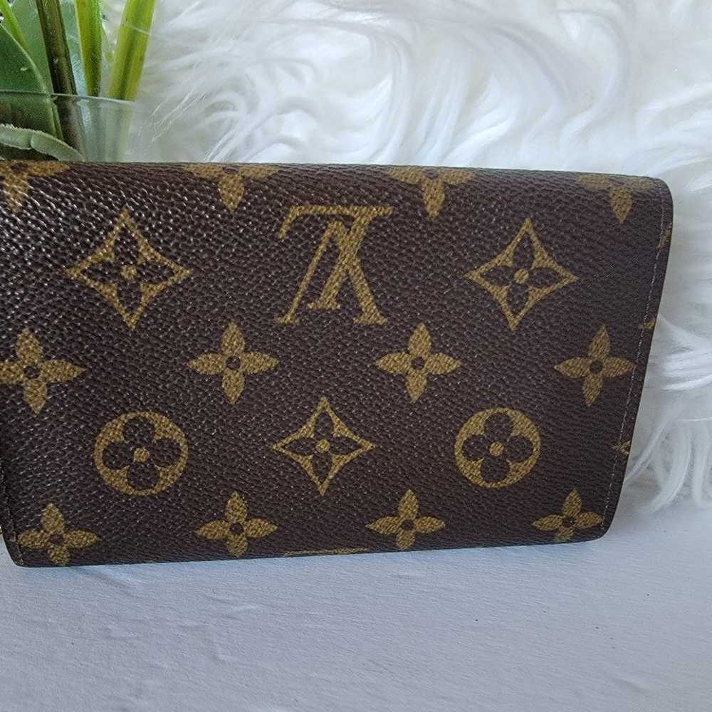 Louis Vuitton monogram compact zip wallet on chain - image 2