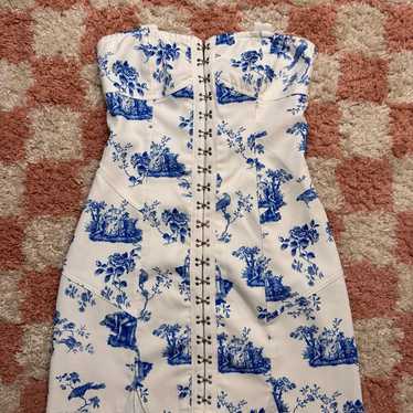 White and Blue Toile Print Mini Dress