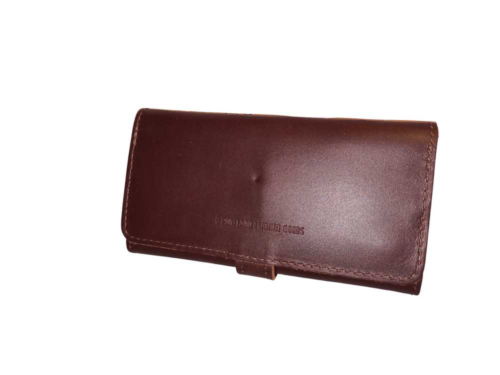 Portland Leather 'Almost Perfect' Tri-Fold Wallet - image 2