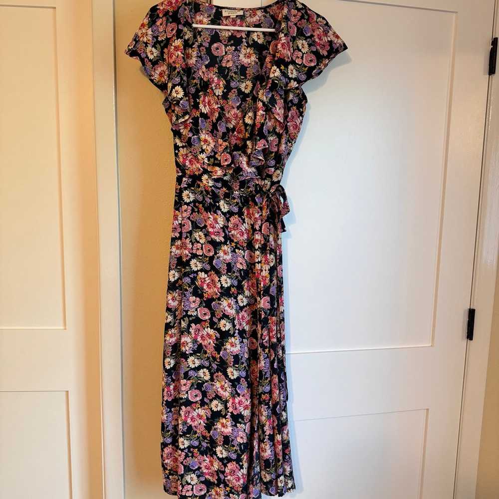 Floral wrap dress - image 1