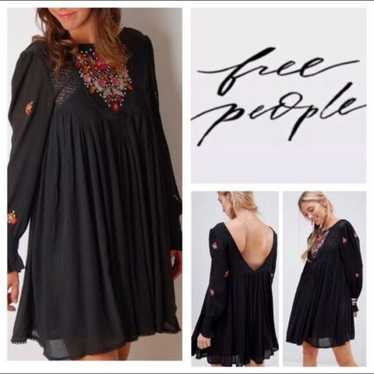 FREE People black crepe embroidered long sleeve v… - image 1