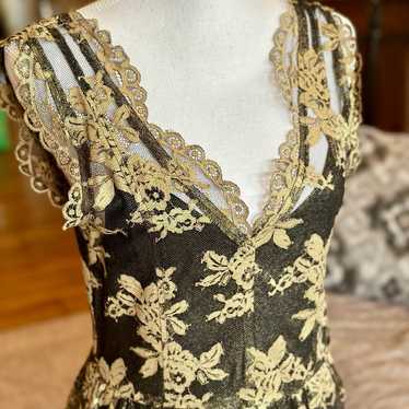 Madison Marcus, gold and black dress size small