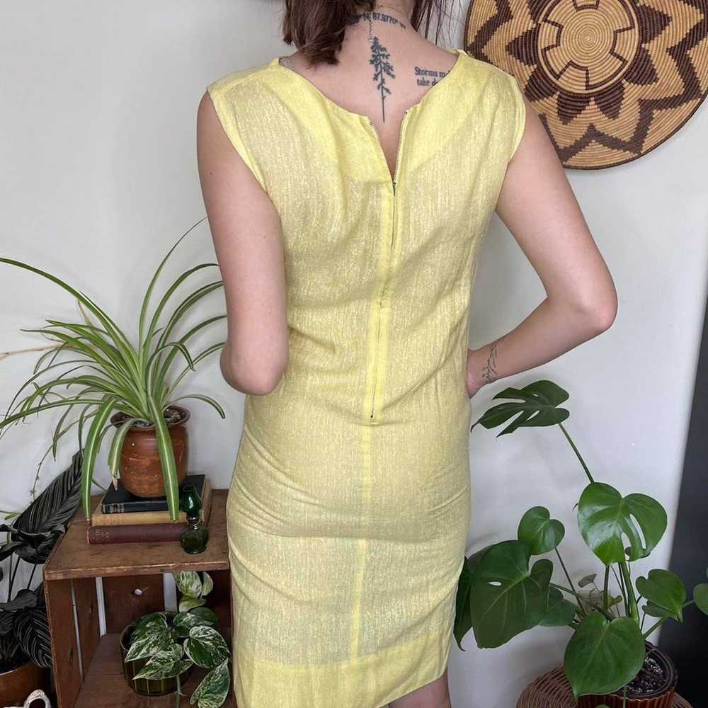 Vintage Linen Dress Yellow Embroidered Floral Sma… - image 3