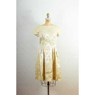 Vintage 60s Gold Champagne Silk Brocade Floral Co… - image 1