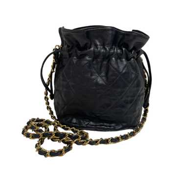 CHANEL/Pouch/Leather/BLK/drawstring quilted / gold