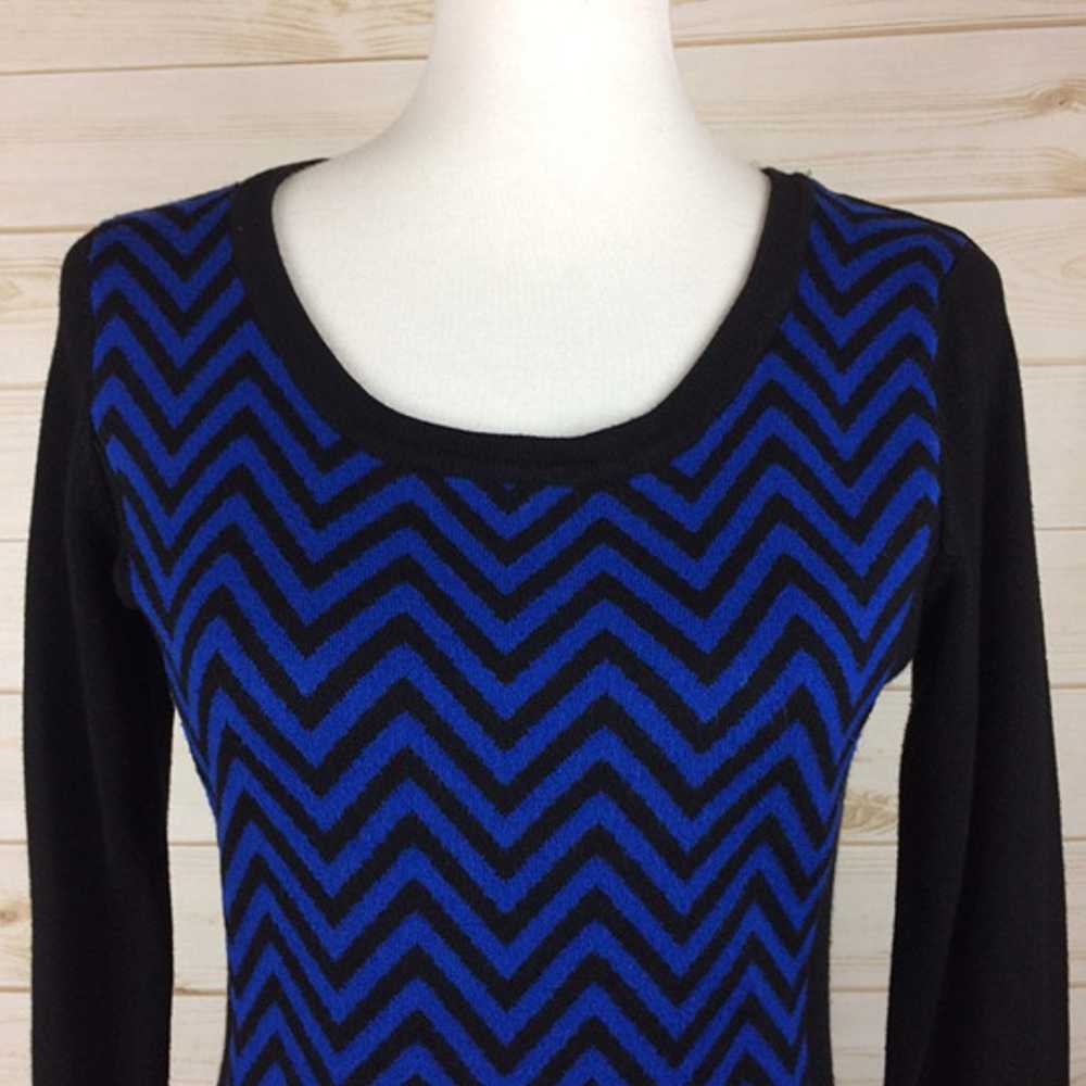 Xhilaration Women's black & blue chevron striped … - image 2