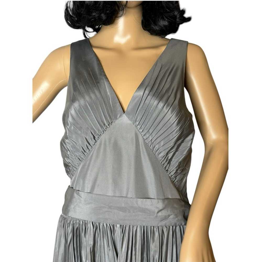 Banana republic Grey Silk Taffeta sleeveless plea… - image 4