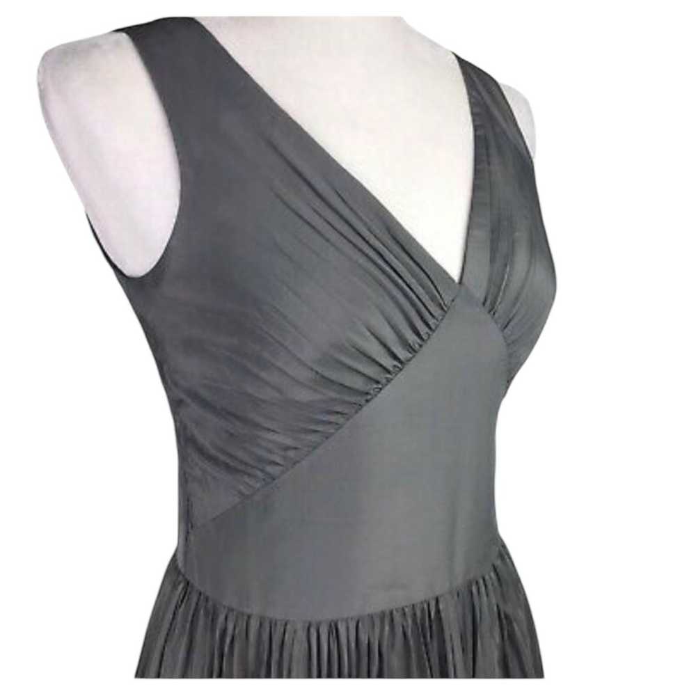 Banana republic Grey Silk Taffeta sleeveless plea… - image 9