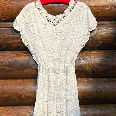 Beautiful Vintage Embroidered Dress