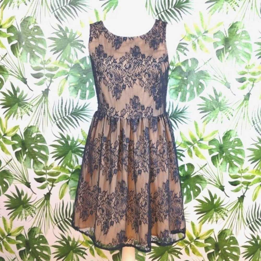 Forever 21 Navy Lace Midi Dress (Size: Medium) - image 1