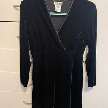 Vintage black velvet dress - image 1