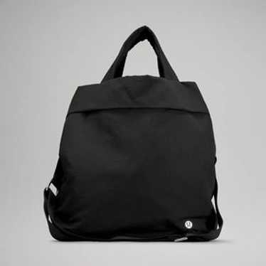lululemon ルルレモン On My Level Bag ブラック On My Level バッグ 2.0 19L | バッグ | Lululemon JP