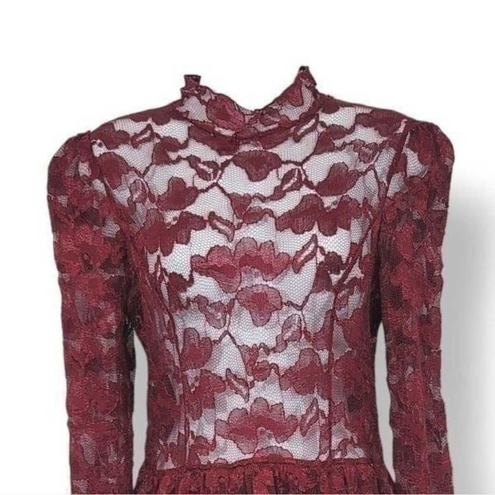 Forever 21 Sheer Lace Longsleeve Peplum Mini Dres… - image 3