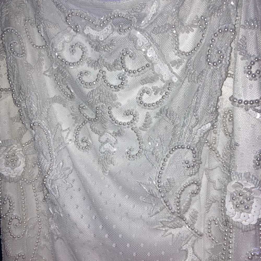 White lace and beaded dress - image 7