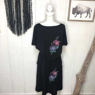 Black vintage dress with tropical flower