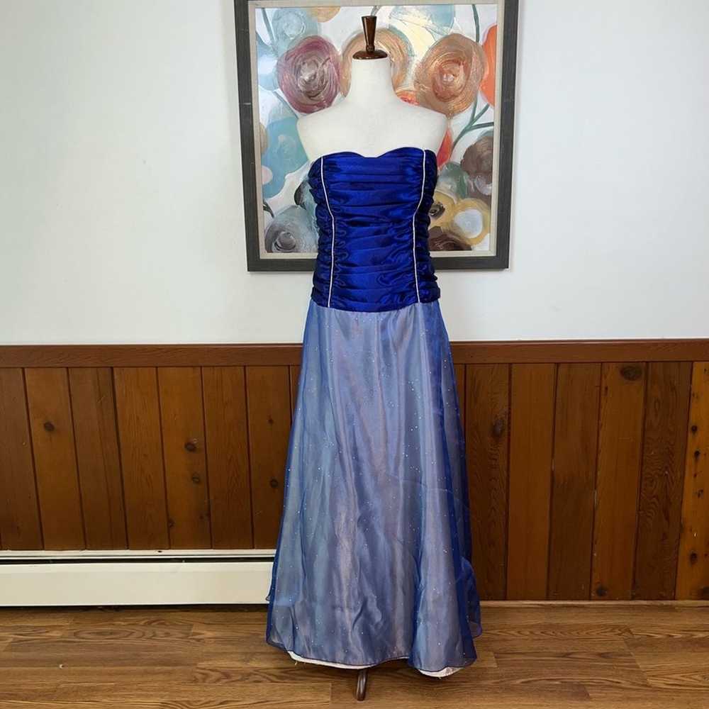 Beautiful Vintage 90s Prom Gown! - image 2