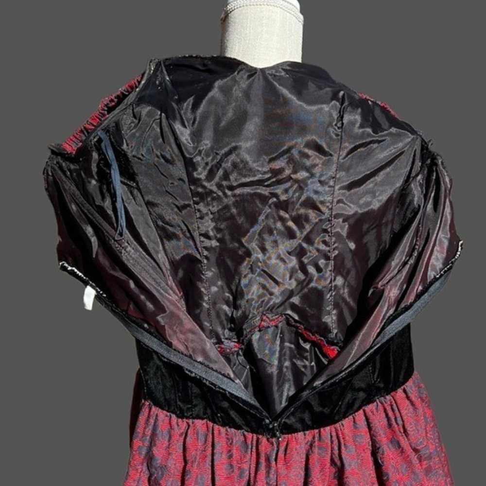 VINTAGE Velvet Taffeta Off Shoulder Fit & Flare I… - image 10