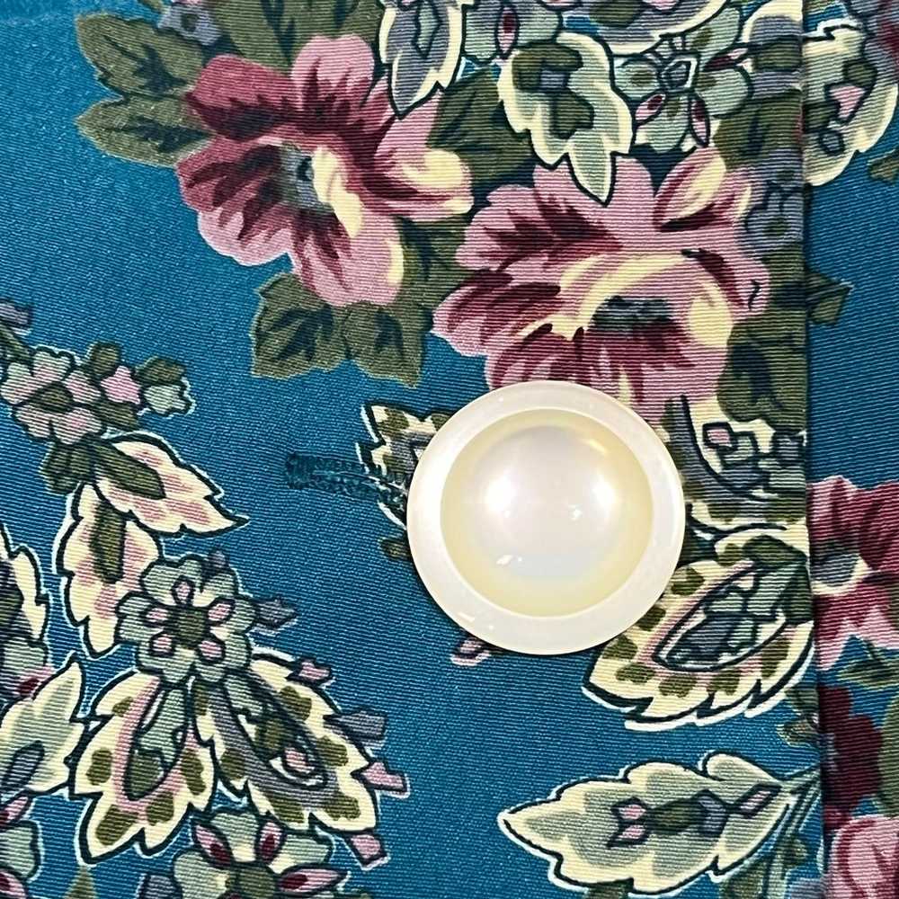 Vintage 1980s Leslie Fay Petites Blue Floral Butt… - image 9