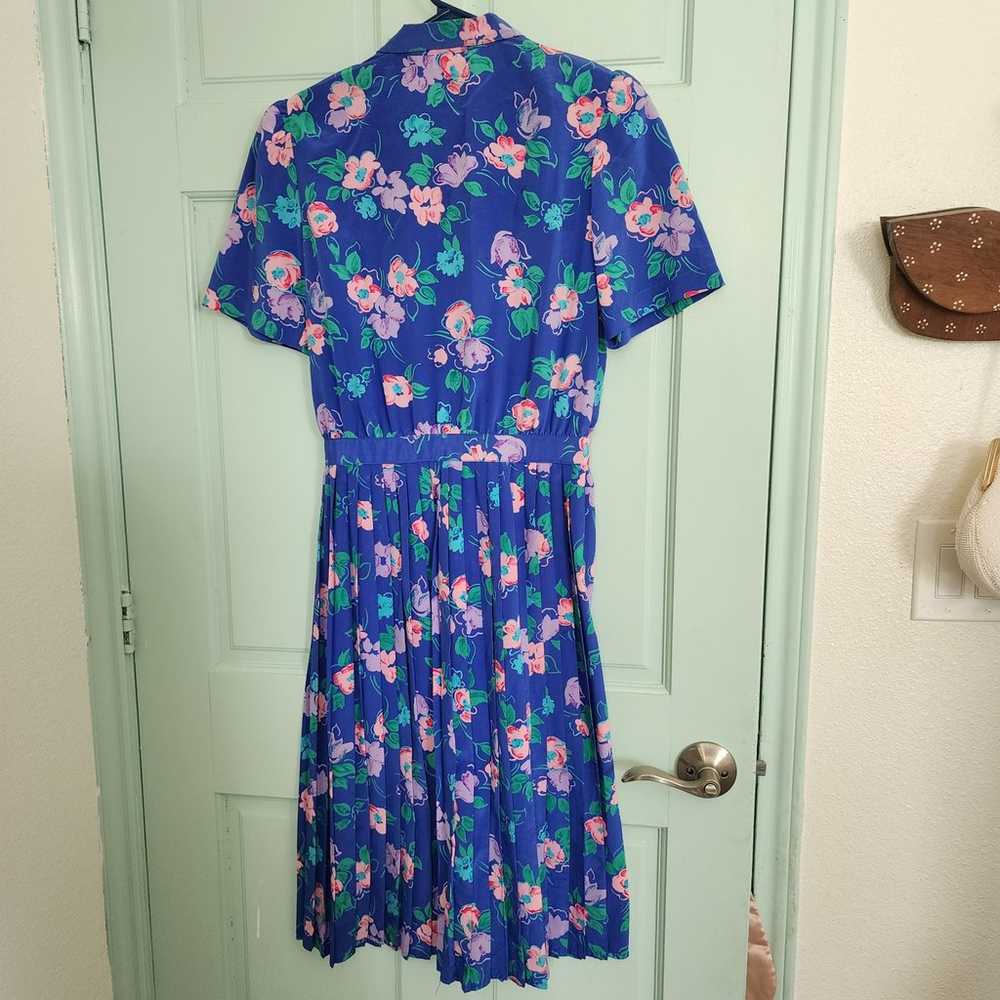 Vintage blue floral dress pleated skirt womens 10 - image 10