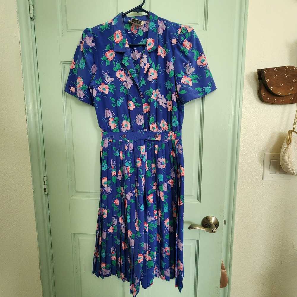 Vintage blue floral dress pleated skirt womens 10 - image 2