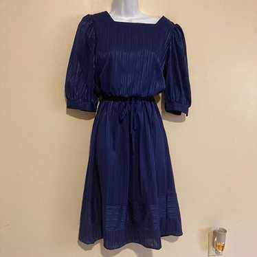 1970s Vintage Sally Lou Belted Knee Length Dress - image 1